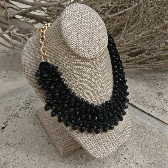 Super Chic Black Handmade Necklace - Picture 7 of 9